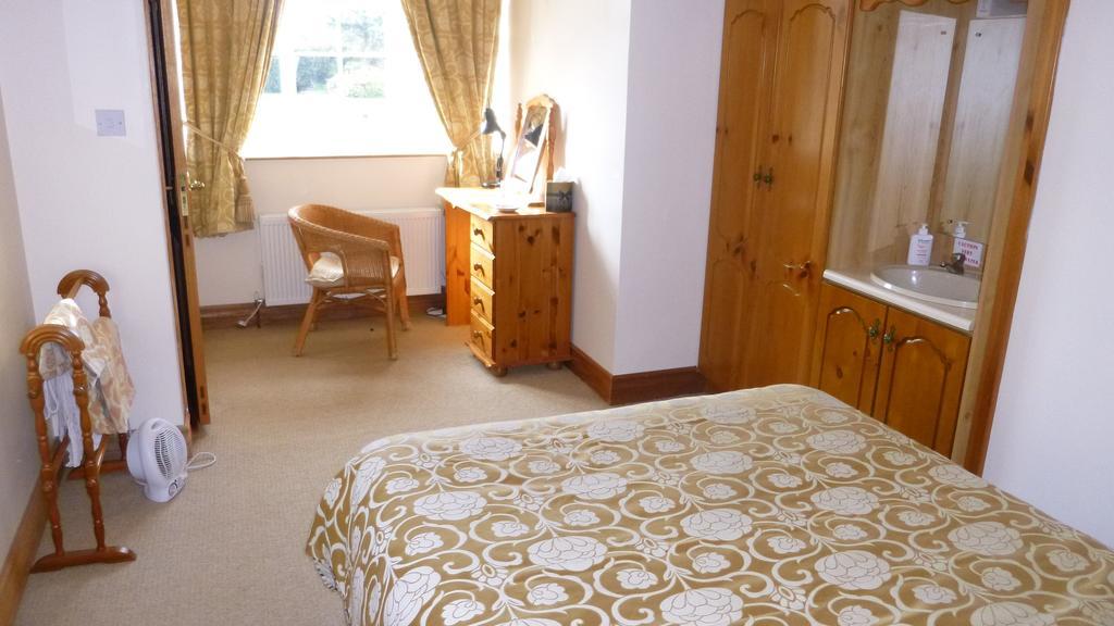 Ponderosa B&B Луїсборо Екстер'єр фото